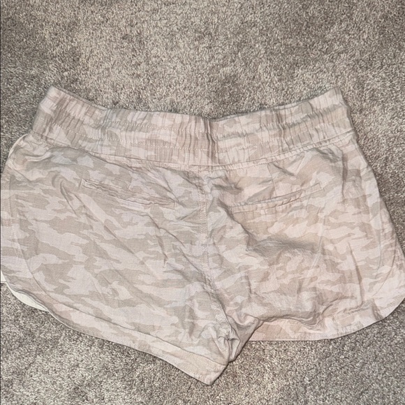 Athleta Cabo linen Shortie with Drawstring Waistband - Picture 3 of 4